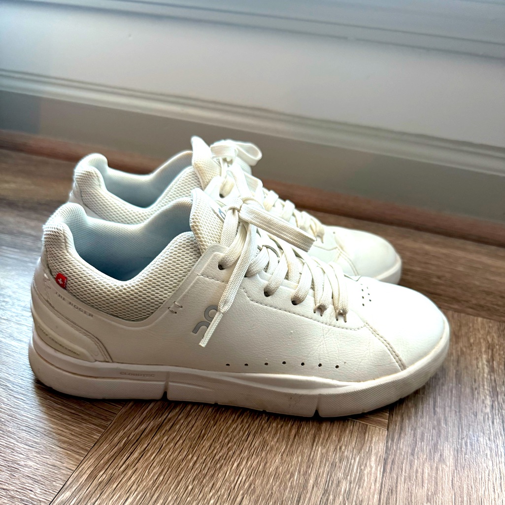 On Cloud Roger (Women’s Size 8)